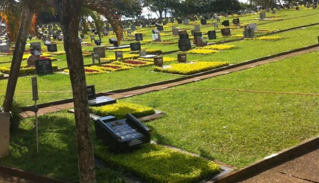 Revelado: Segredo Sombrio dos Cemitérios Judaicos Finalmente Desvendado!