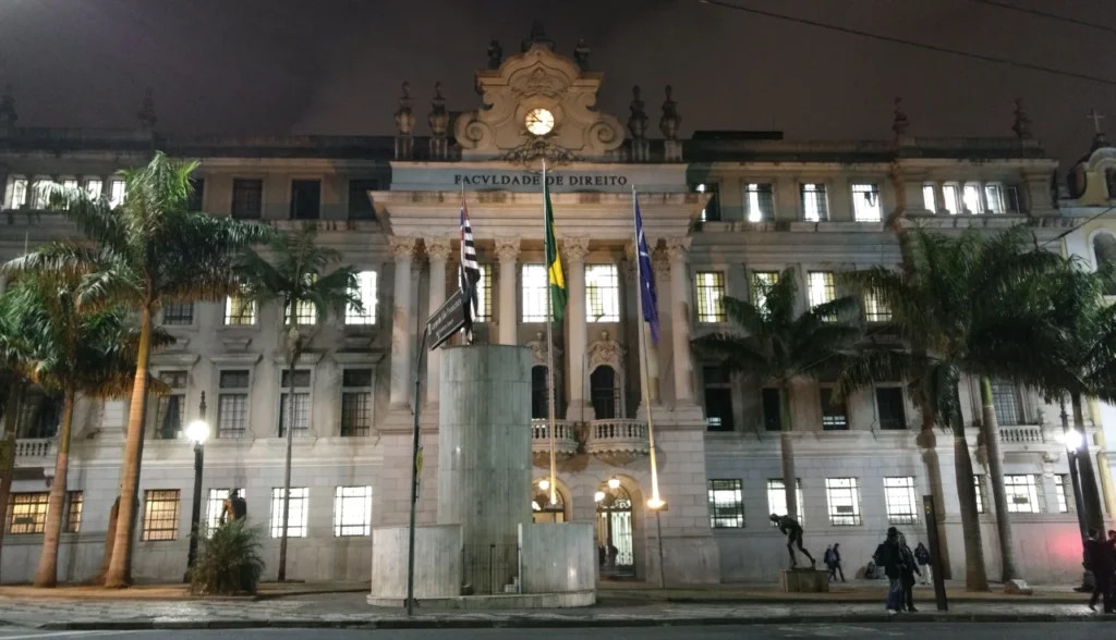 USP em Fervor: Deus Existe