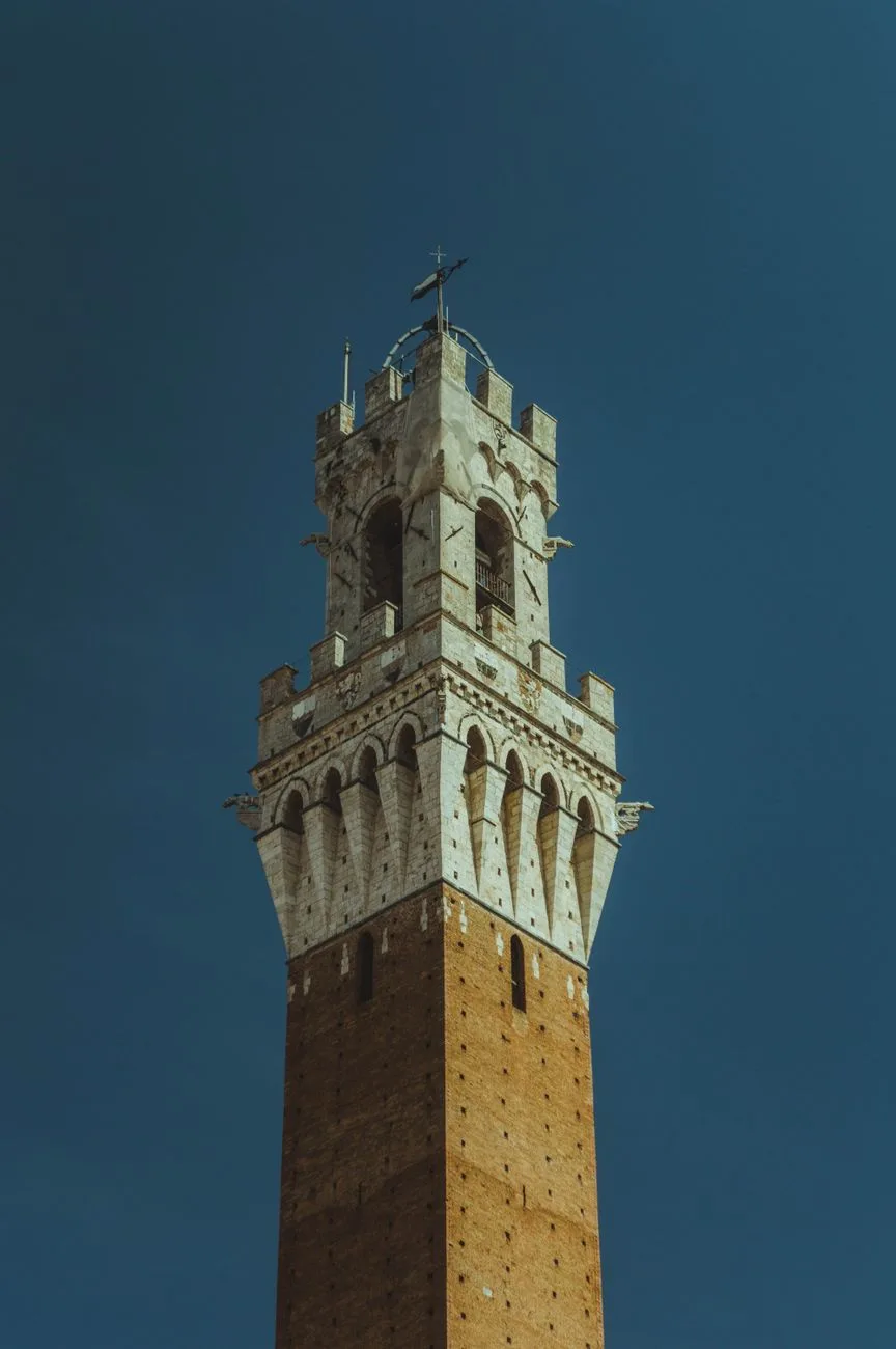 Suba a Torre de Babel: Acerte 10 no Quiz